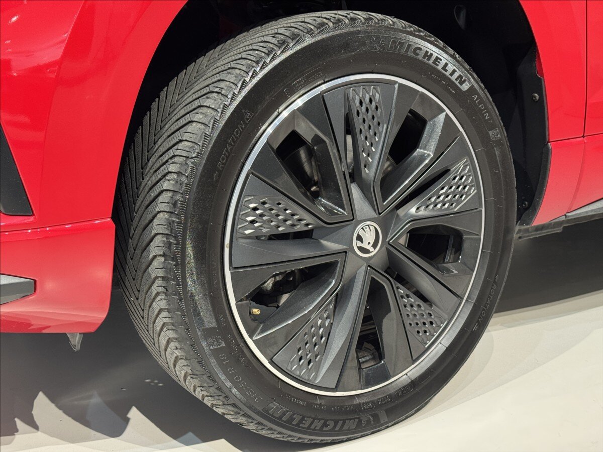 Škoda Karoq SUV / Terénní 2,0 l 85 kw