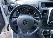 Renault Trafic 8