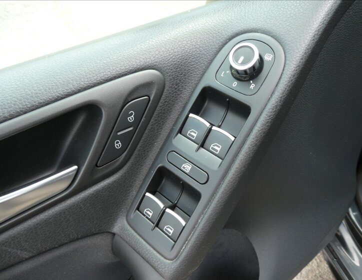 Volkswagen Golf Hatchback 2,0 l 125 kw