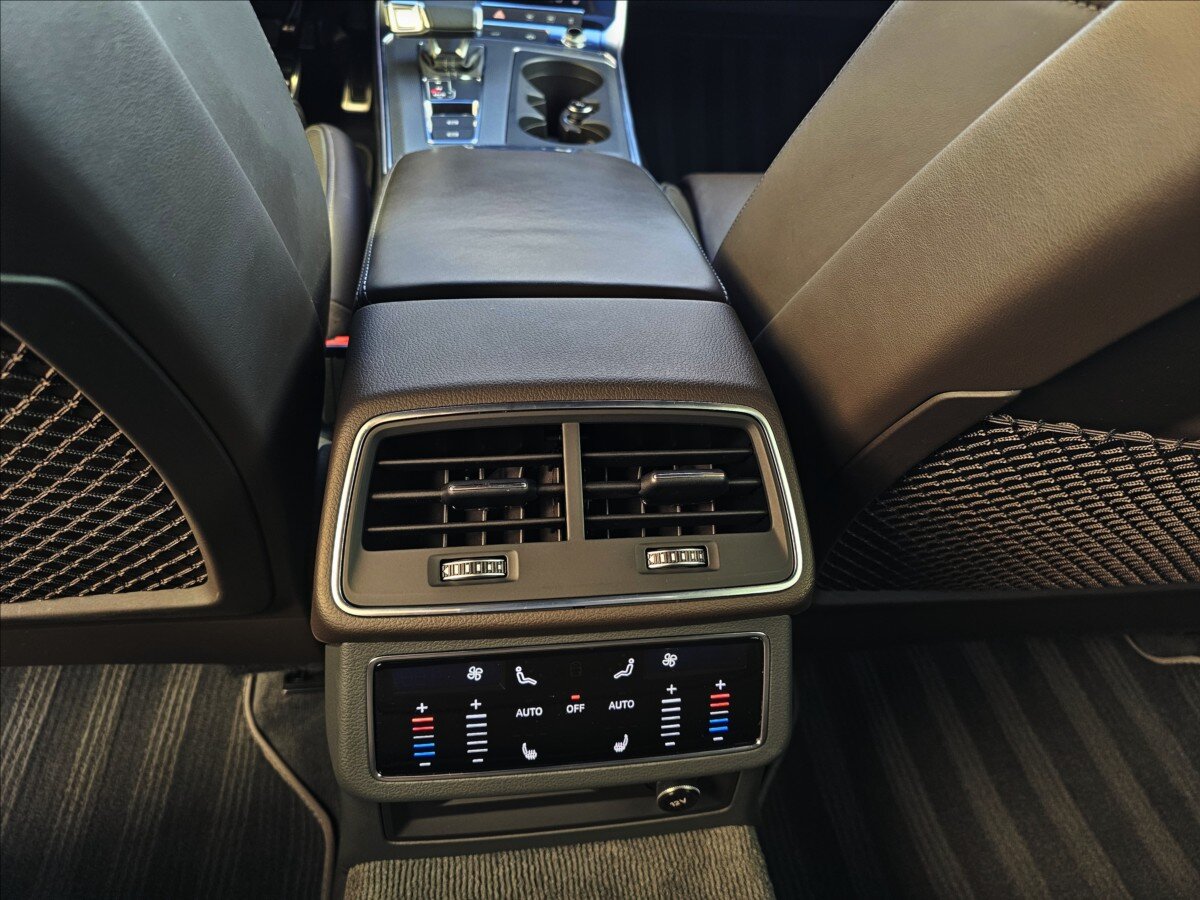 Audi A6 Allroad Kombi 3,0 l 250 kw