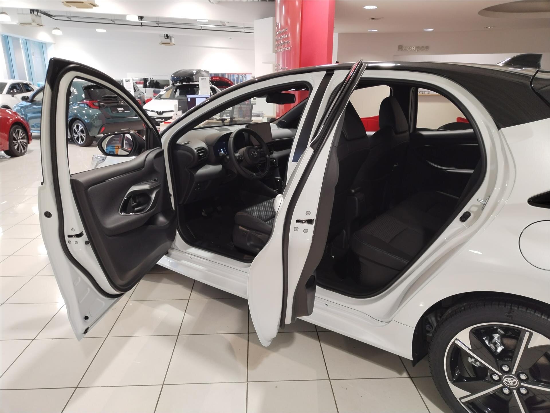 Toyota Yaris Hatchback 1,5 l 96 kw