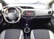 Toyota Yaris 32