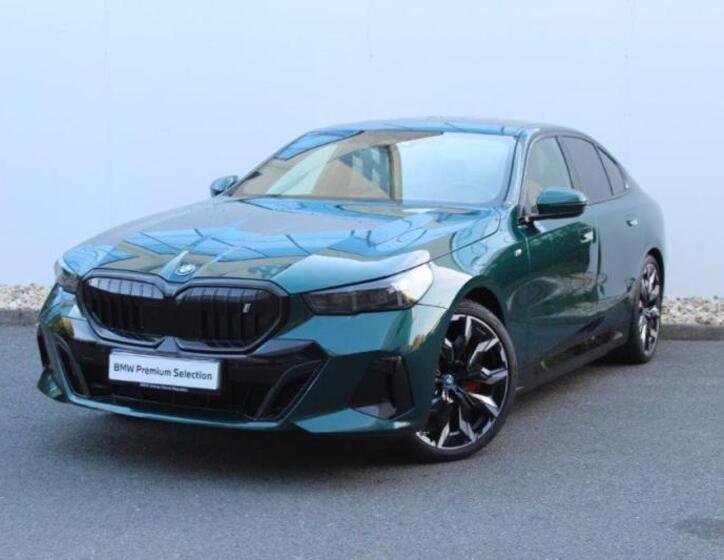 BMW i5 1