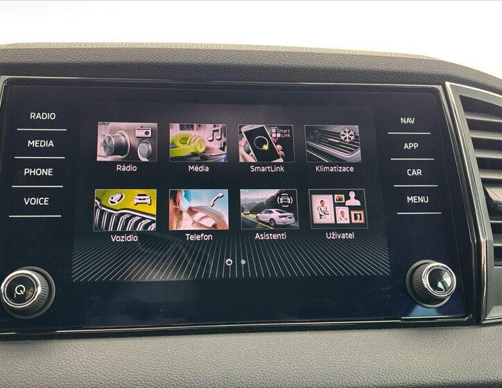 Škoda Karoq SUV / Terénní 2,0 l 85 kw