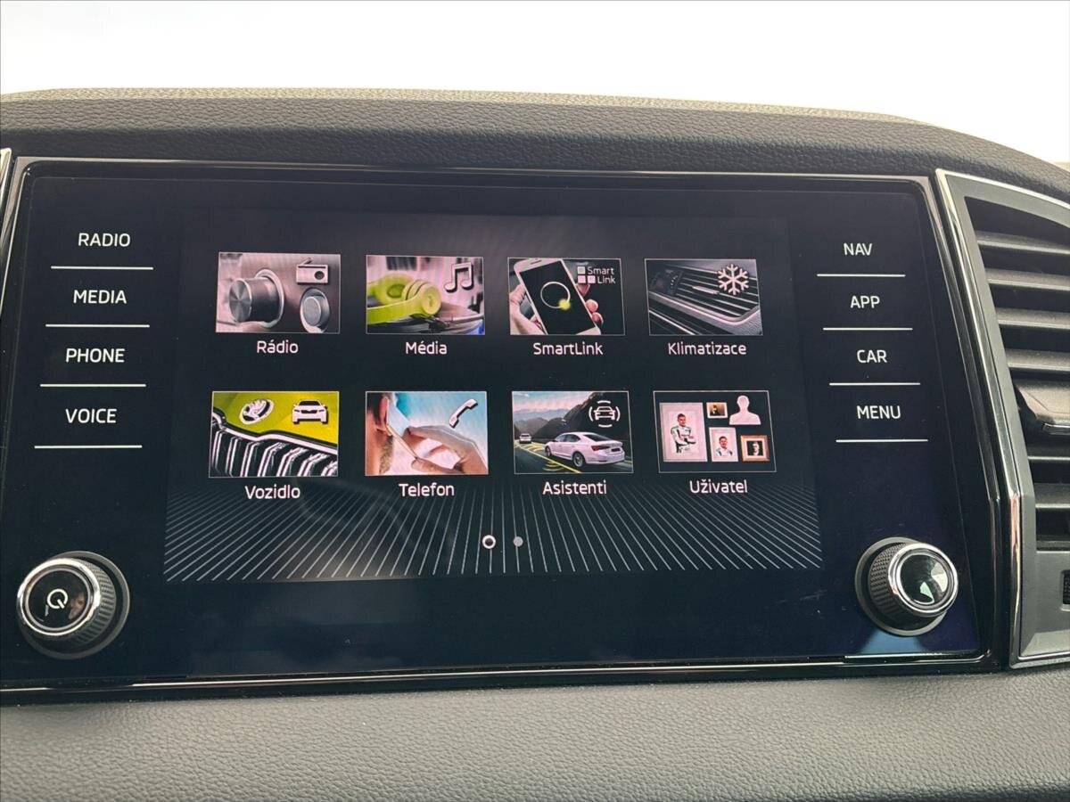 Škoda Karoq SUV / Terénní 2,0 l 85 kw