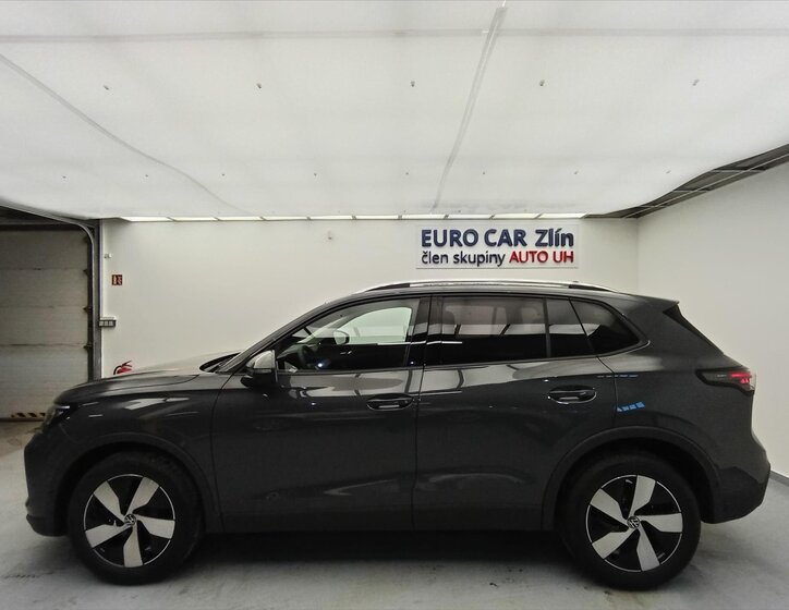 Volkswagen Tiguan SUV / Terénní 2,0 l 110 kw