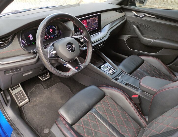 Škoda Octavia Sedan / Limuzína 2,0 l 180 kw