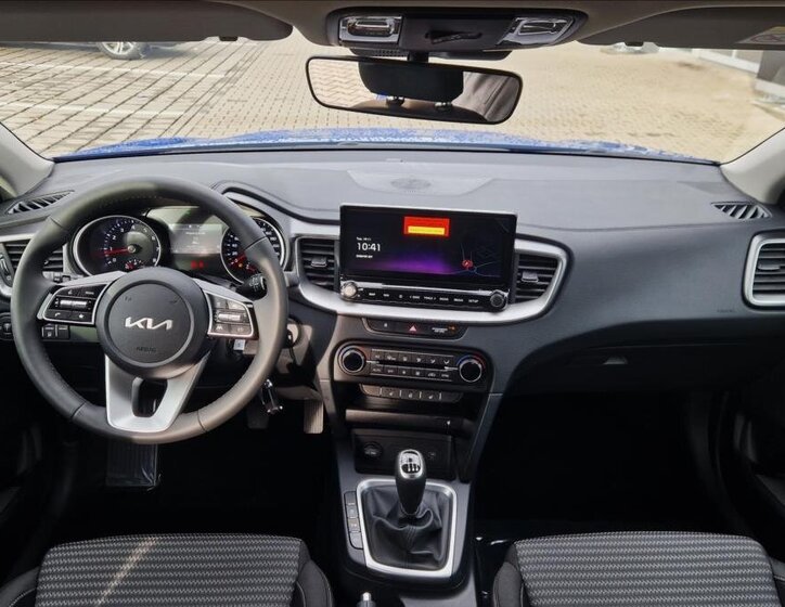 KIA Ceed 10
