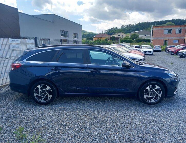 Hyundai i30 Kombi 998,0 73 kw