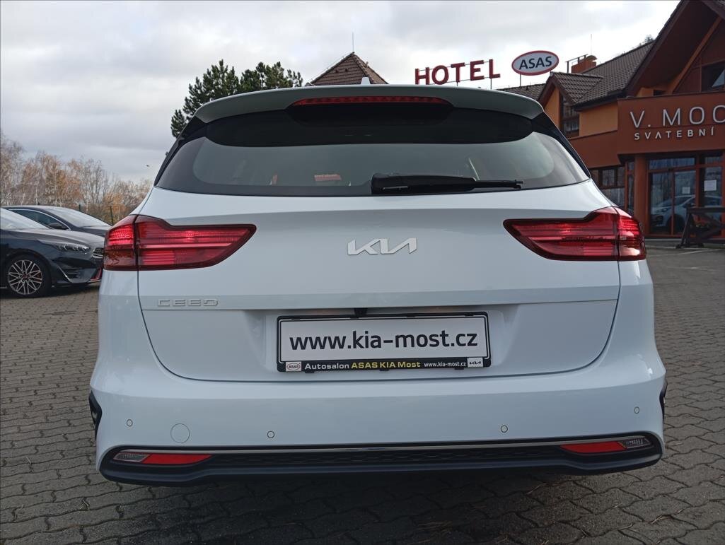 KIA Ceed Kombi 1,5 l 118 kw
