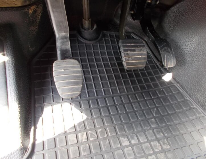 Opel Movano Ostatní 2,3 l 132 kw