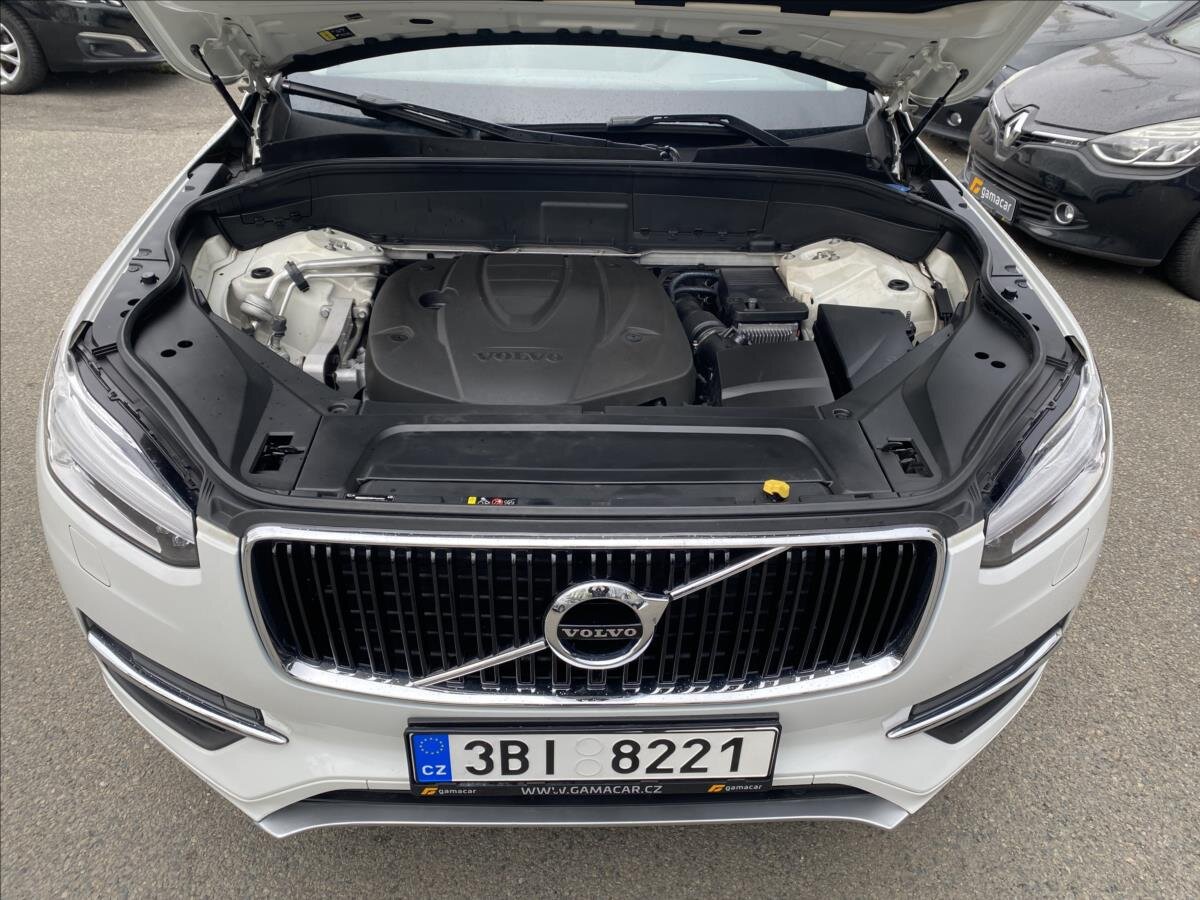 Volvo XC90 SUV / Terénní 2,0 l 173 kw