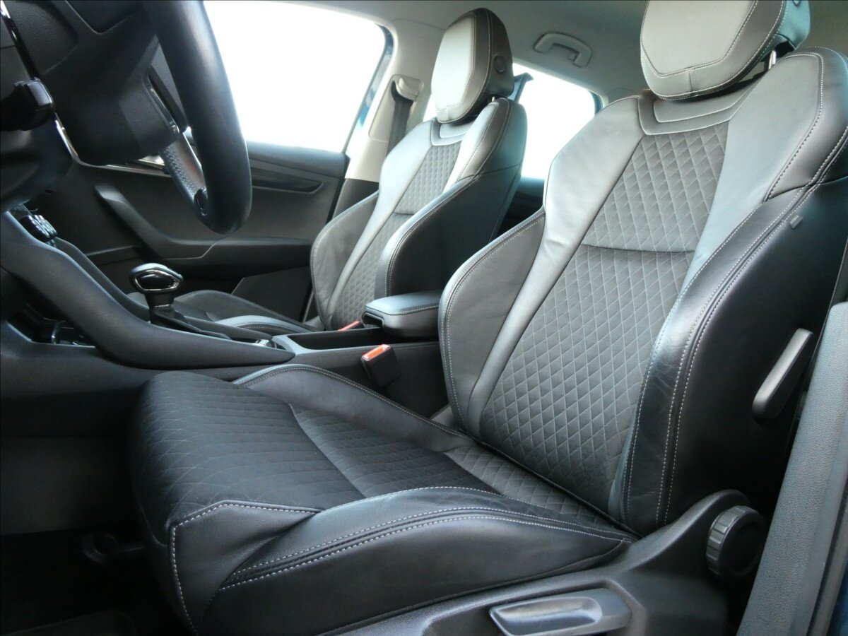 Škoda Karoq SUV 2,0 l 110 kw