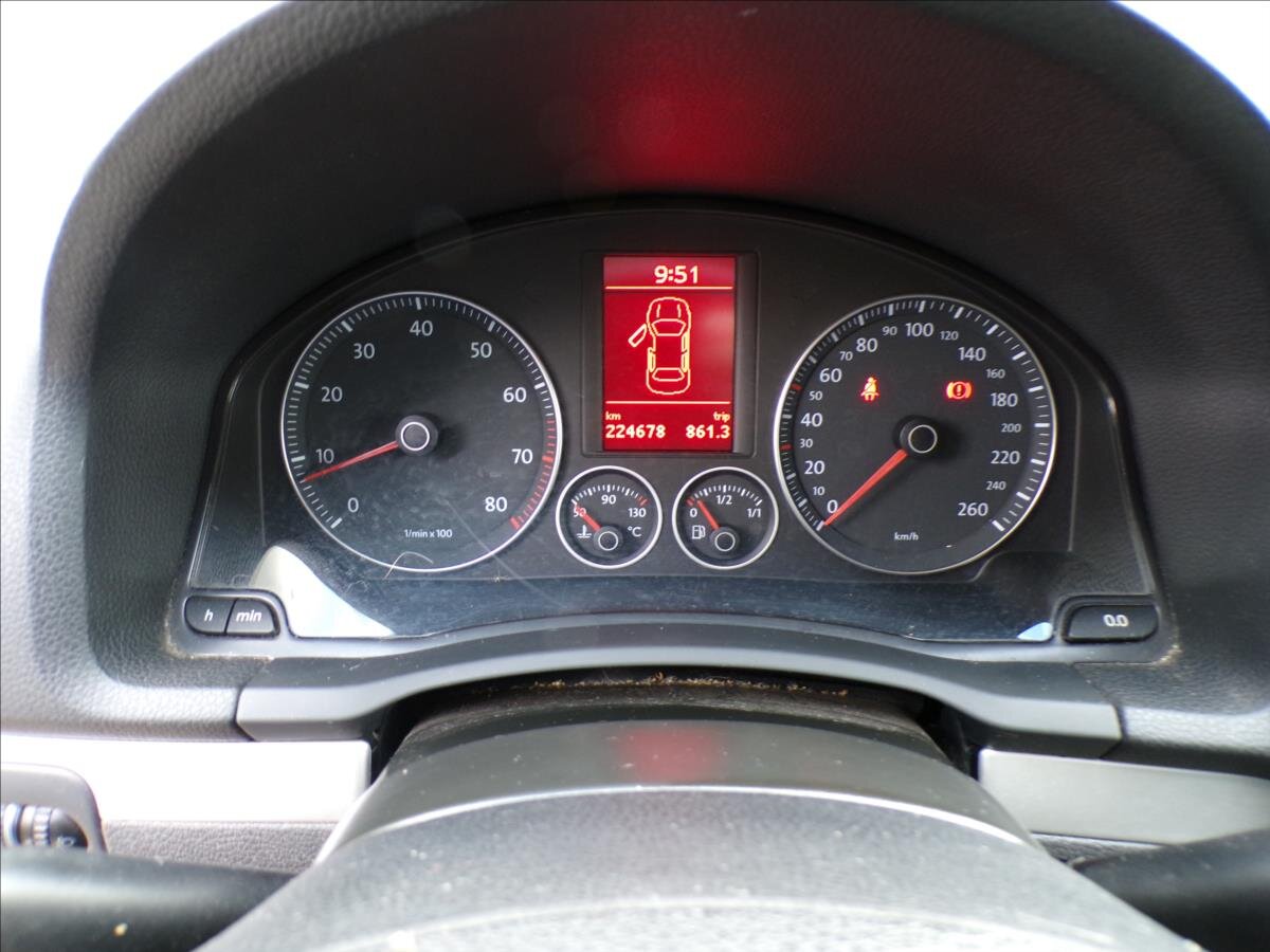 Volkswagen Jetta Sedan 1,4 l 90 kw