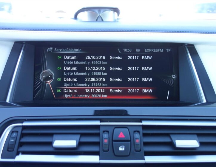 BMW Řada 7 Sedan 4,4 l 330 kw