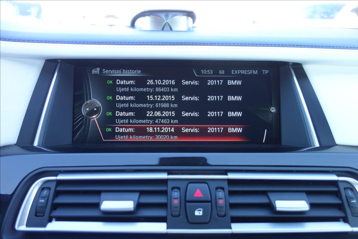 BMW Řada 7 Sedan 4,4 l 330 kw