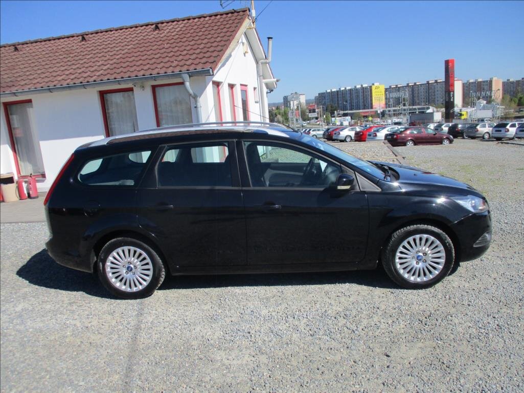 Ford Focus Kombi 1,6 l 74 kw