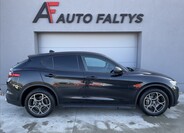 Alfa Romeo Stelvio 2