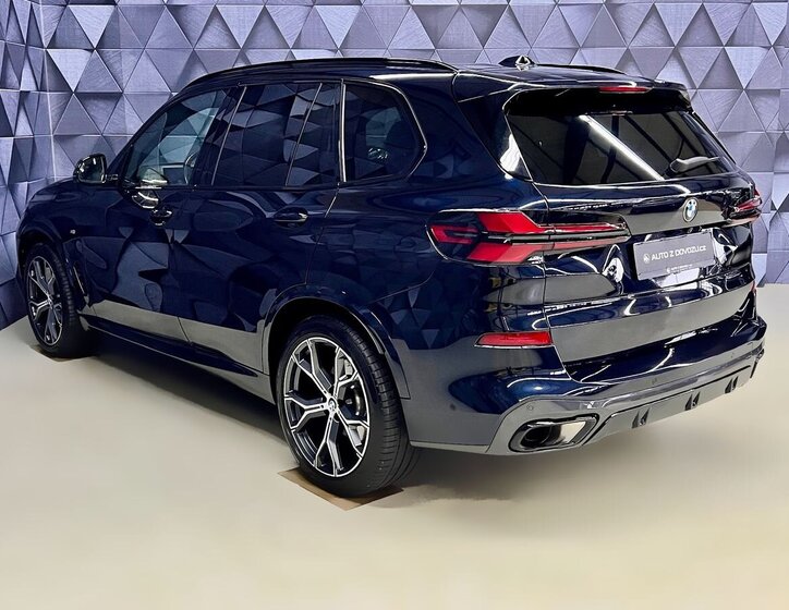 BMW X5 SUV / Terénní 3,0 l 210 kw