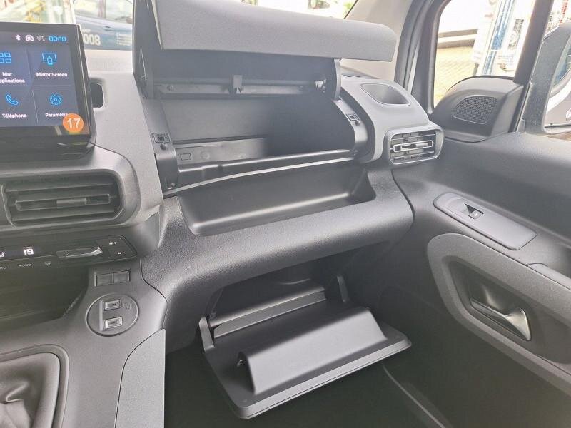 Peugeot Rifter MPV 1,5 l 96 kw