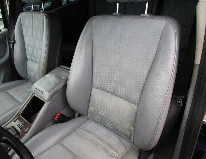 Mercedes-Benz Třídy M Kombi 2,7 l 120 kw