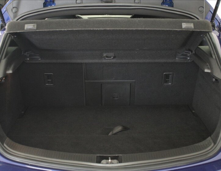 Opel Astra Hatchback 2,0 l 206 kw