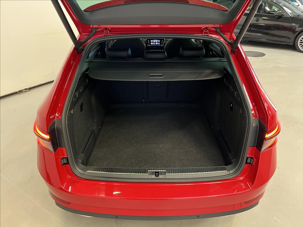 Škoda Superb Kombi 2,0 l 147 kw