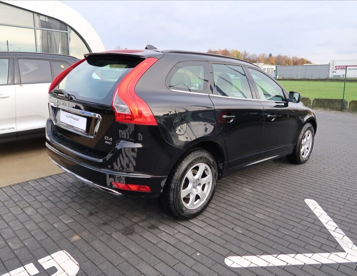 Volvo XC60 5