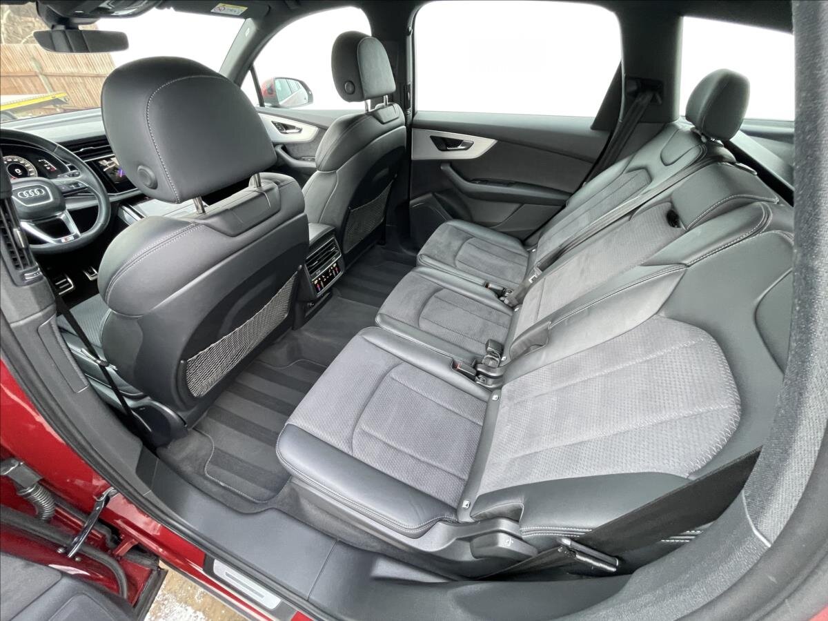 Audi Q7 SUV / Terénní 3,0 l 210 kw