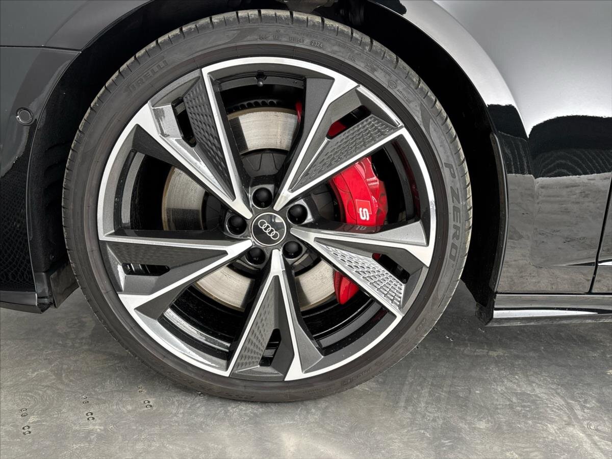 Audi S6 Kombi 3,0 l 253 kw