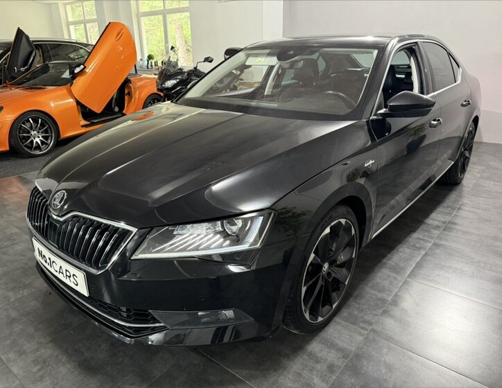 Škoda Superb Sedan / Limuzína 2,0 l 206 kw