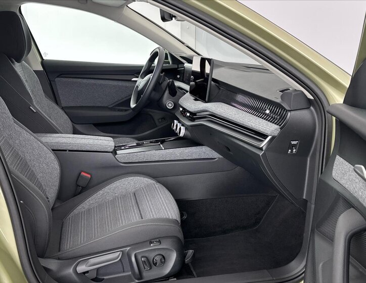 Škoda Superb Liftback 2,0 l 110 kw