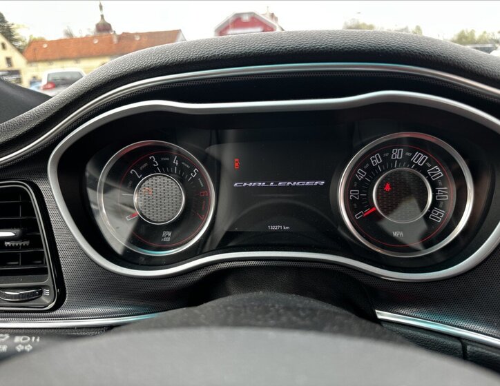 Dodge Challenger Kupé 5,7 l 277 kw