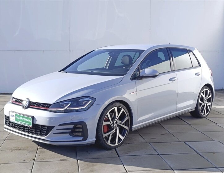 Volkswagen Golf Hatchback 2,0 l 180 kw