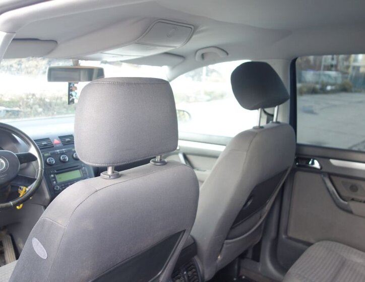 Volkswagen Touran 20