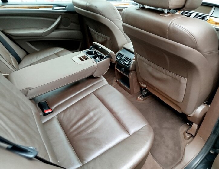 BMW X5 SUV 3,0 l 173 kw