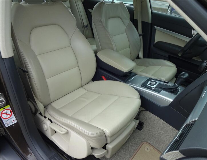 Audi A6 Allroad Kombi 3,0 l 176 kw