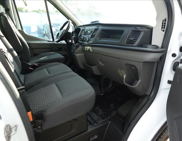 Ford Transit Valník 2,0 l 125 kw