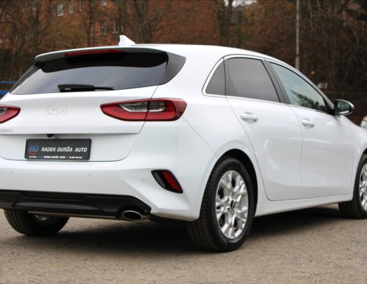 KIA Ceed 5