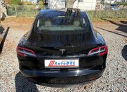 Tesla Model 3 6