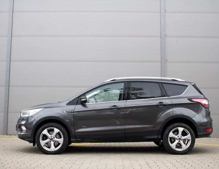 Ford Kuga 8