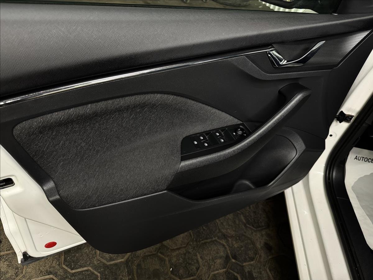 Škoda Scala Hatchback 999,0 66 kw