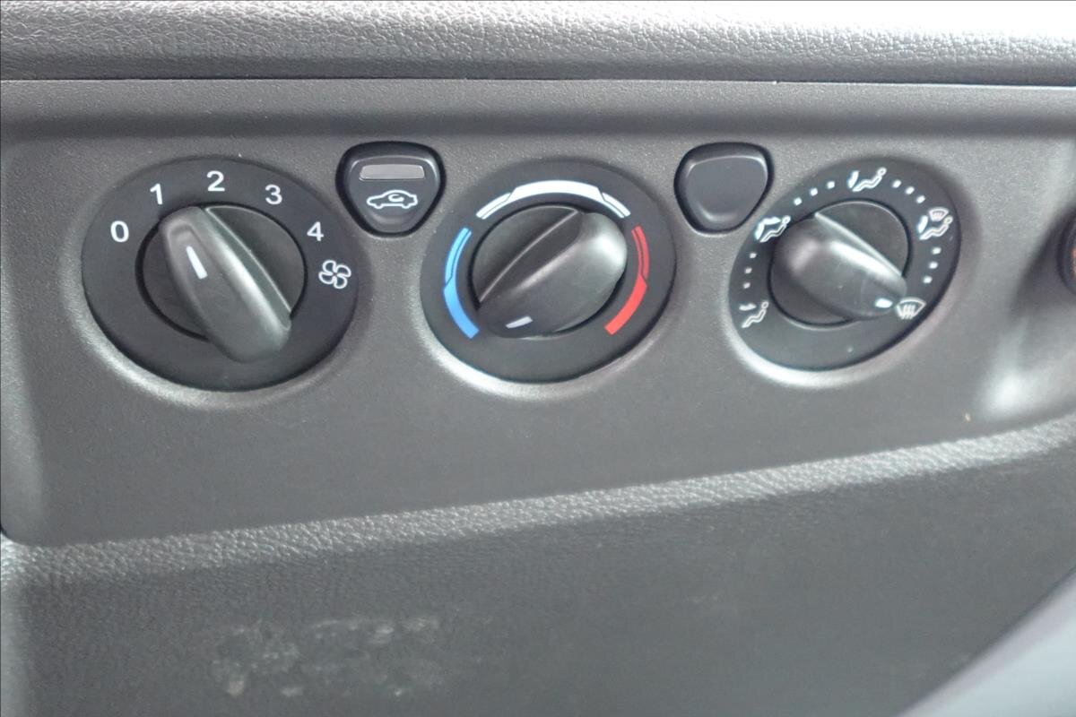 Ford Transit Ostatní 2,0 l 77 kw