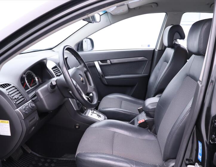 Chevrolet Captiva 10