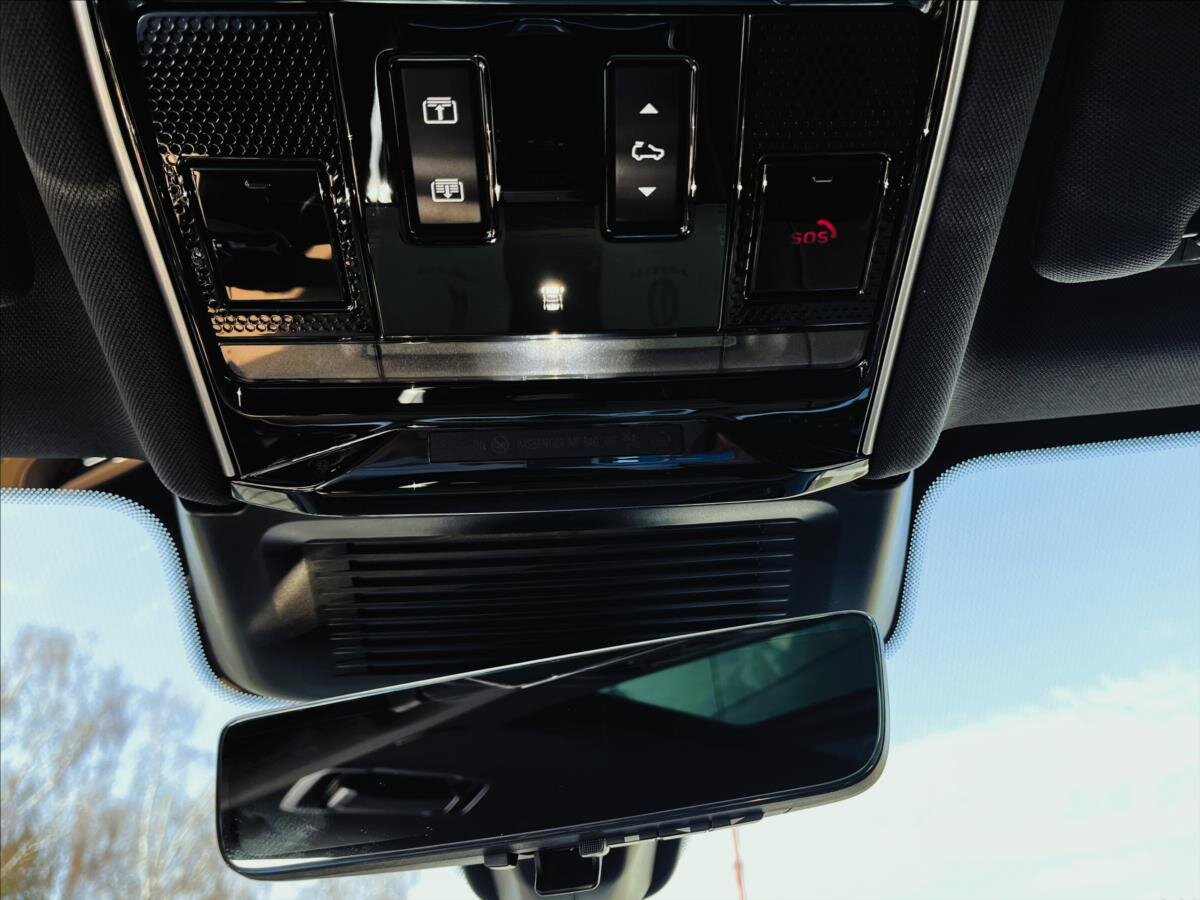 Land Rover Range Rover Sport SUV / Terénní 3,0 l 338 kw