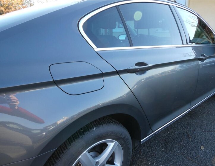 Volkswagen Passat 12