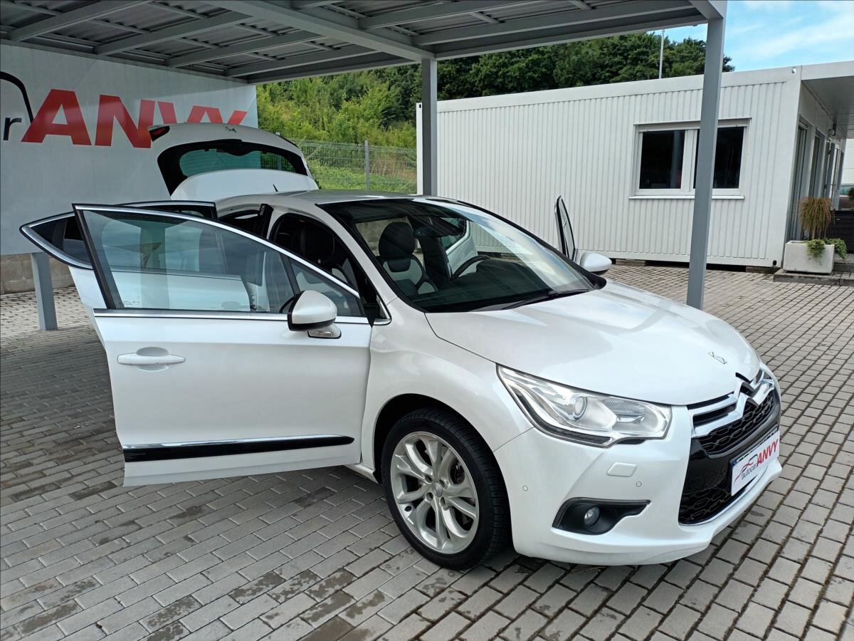 Citroën DS4 Hatchback 1,6 l 147 kw