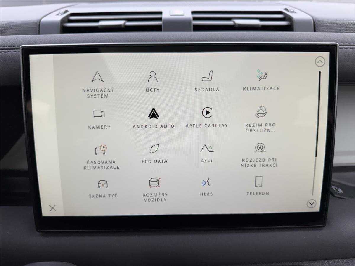 Land Rover Defender SUV / Terénní 3,0 l 221 kw