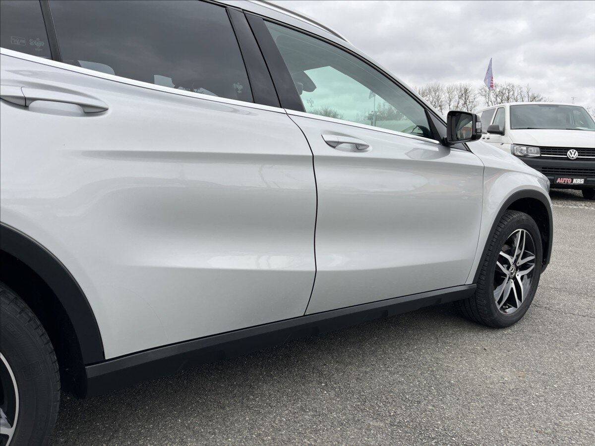 Mercedes-Benz GLA Hatchback 1,6 l 115 kw