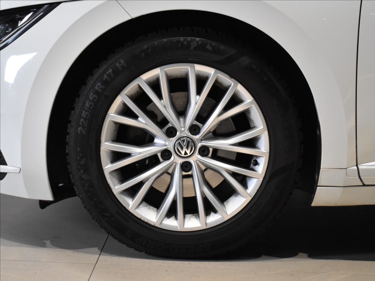 Volkswagen Arteon Liftback 1,5 l 110 kw